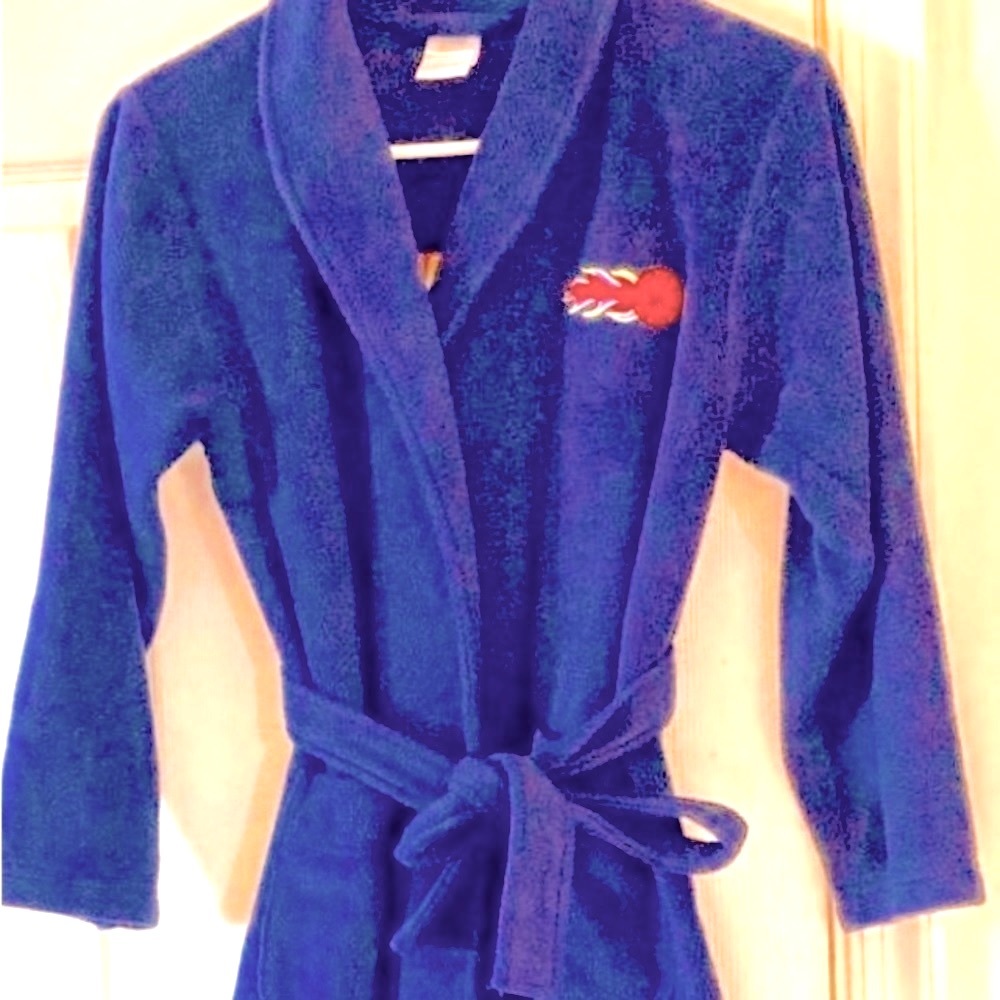 Youth Sports Robe - Picture 2 of 6